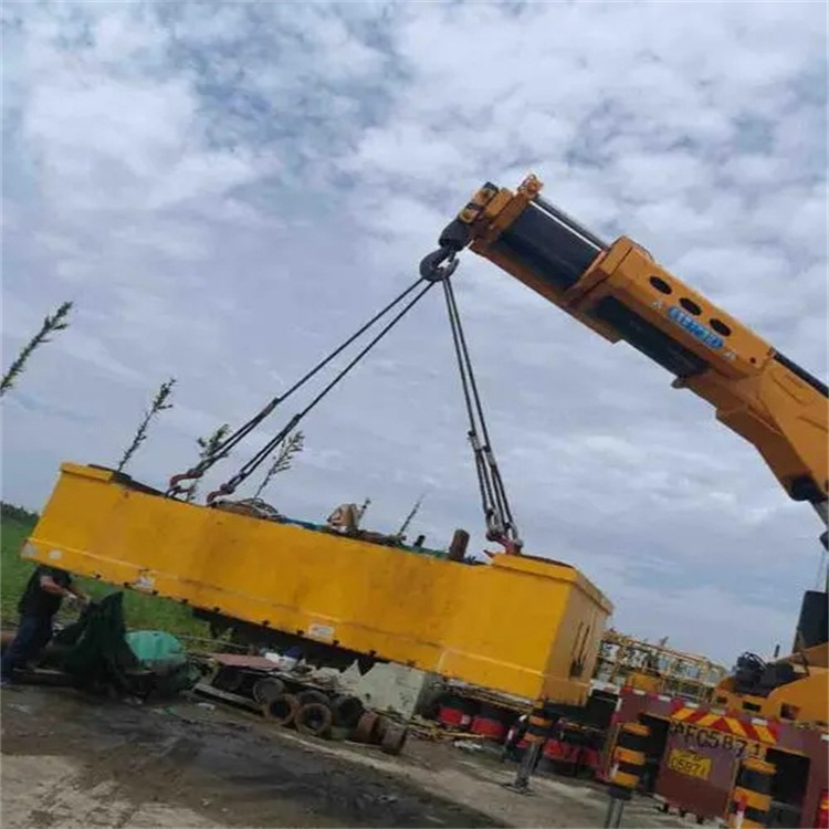 宁乡吊车吊集装箱需要多少钱